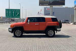 Toyota FJ-Cruiser 2013 (Orange)