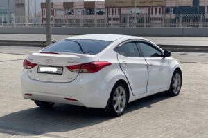 Hyundai Elantra 2014 (White)
