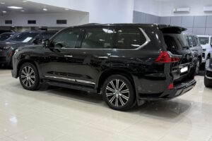 Lexus LX-570 S 2018 (Black)