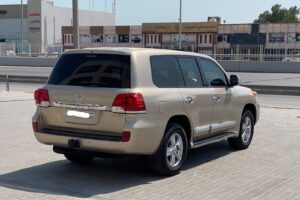 Toyota Land Cruiser VX-R 2014 (Beige)