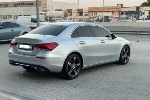 Mercedes Benz A-200 / 2022 (Silver)