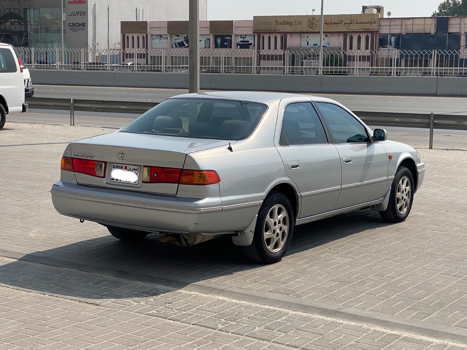 Toyota Camry 2002 (Silver)
