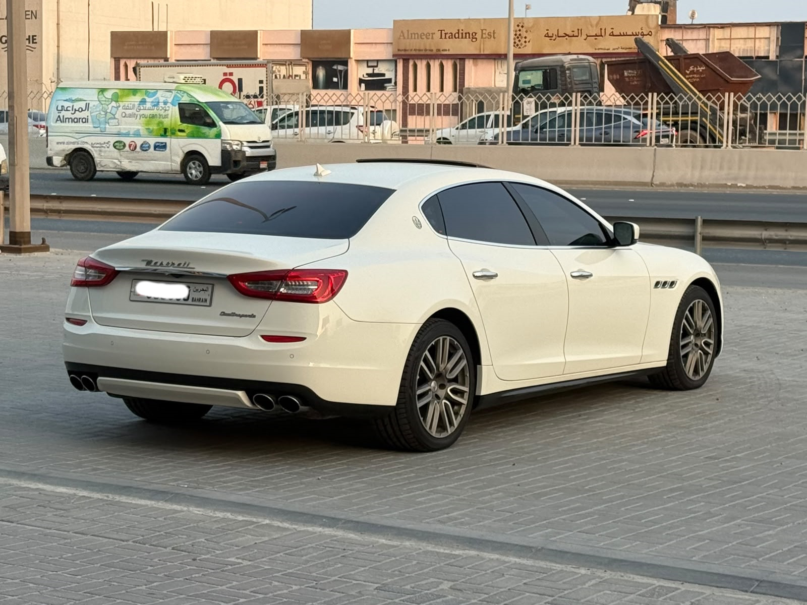 Maserati Quattroporte 2015 (White)