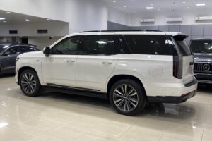 Cadillac Escalade 600 / 2025 (White)