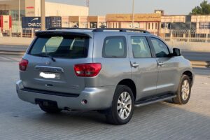 Toyota Sequoia 2012 (Silver)