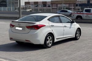 Hyundai Elantra 2016 (White)