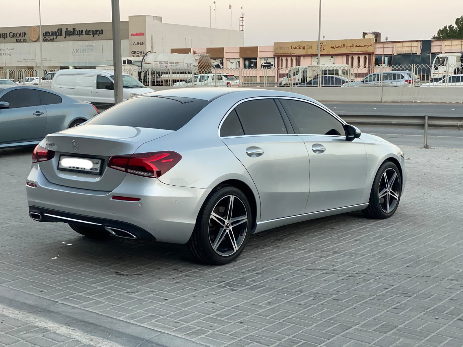 Mercedes Benz A-200 / 2022 (Silver)