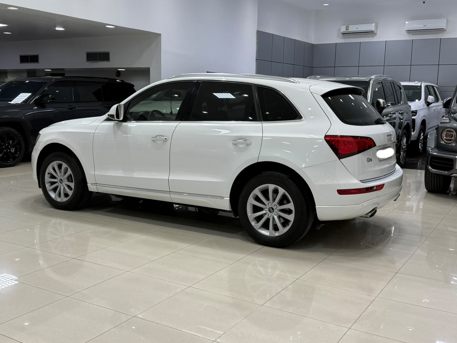 Audi Q5 / 2016 (White)