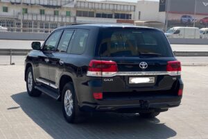 Toyota Land Cruiser GXR 2018 (Black)