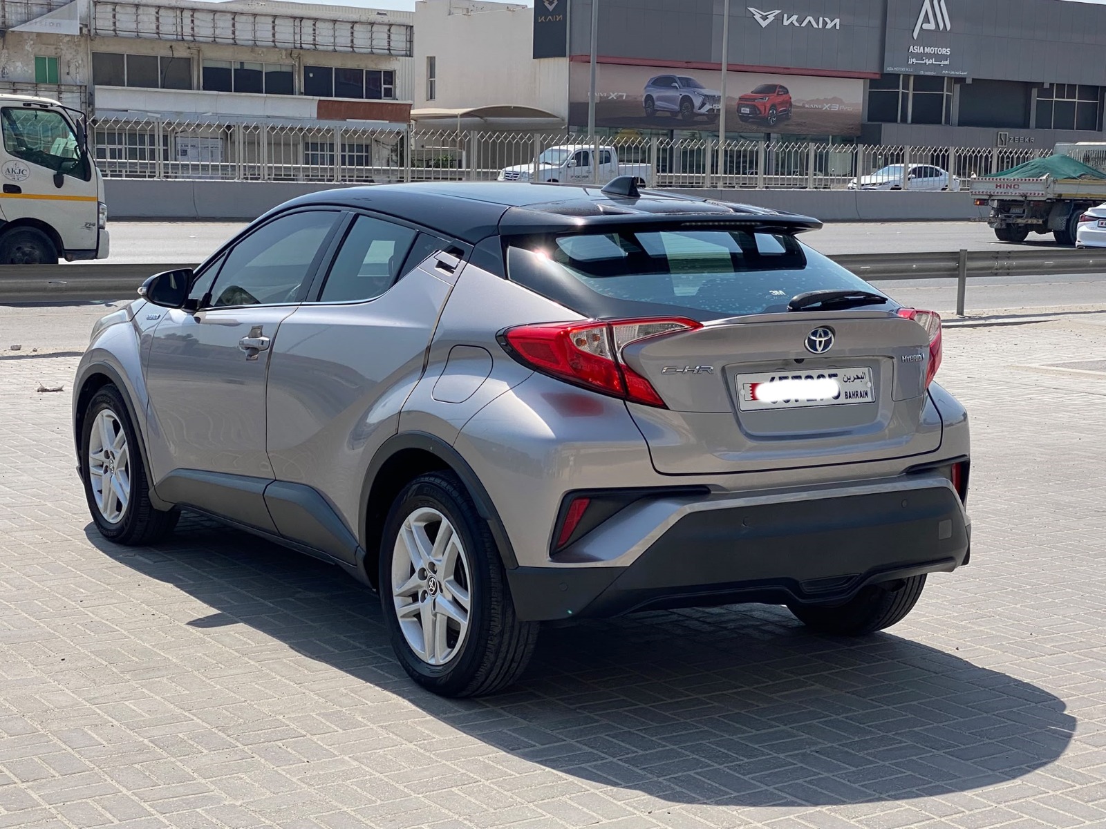 Toyota CH-R Hybrid 2020 (Silver)