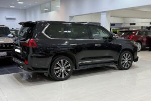 Lexus LX-570 S 2018 (Black)