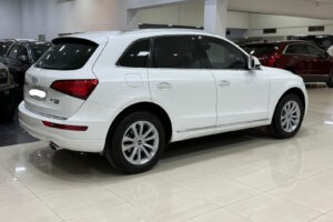 Audi Q5 / 2016 (White)