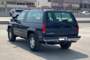 GMC Yukon 1998 (Blue)