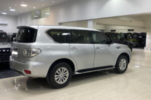 Nissan Patrol XE 2017 (Silver)