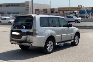 Mitsubishi Pajero GLS 2020 (Silver)