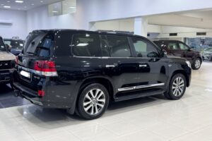 Toyota Land Cruiser VX-S 2016 (Black)