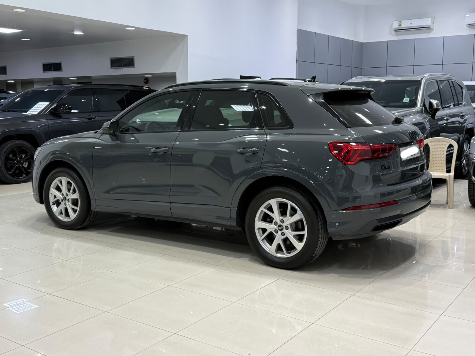 Audi Q3 / 2025 (Grey)