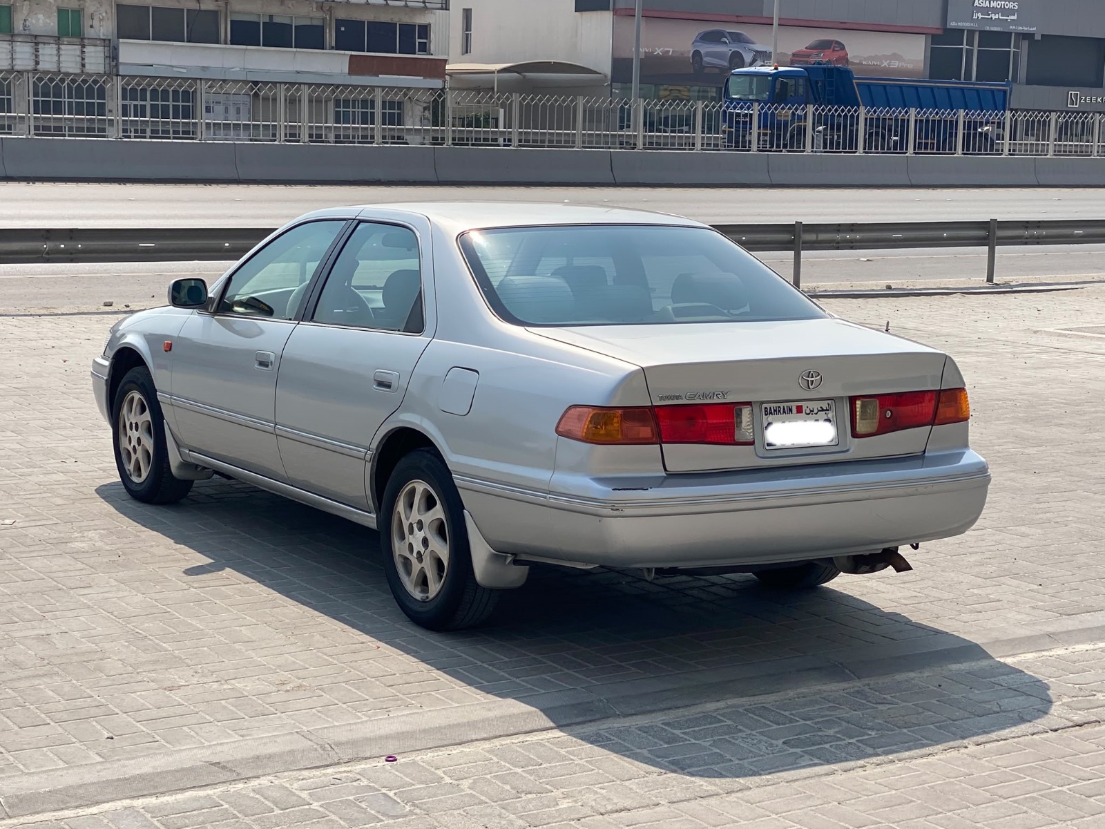Toyota Camry 2002 (Silver)