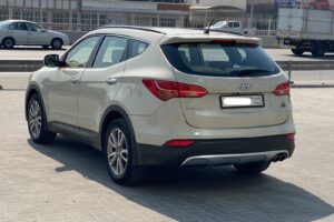 Hyundai Santafe 2014 (Beige)