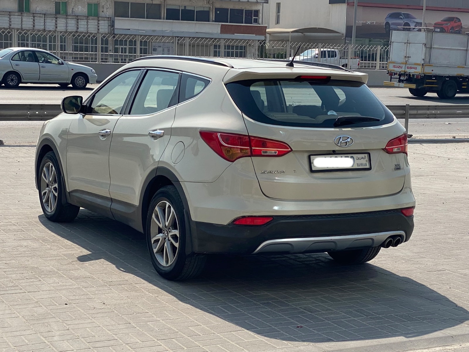 Hyundai Santafe 2014 (Beige)