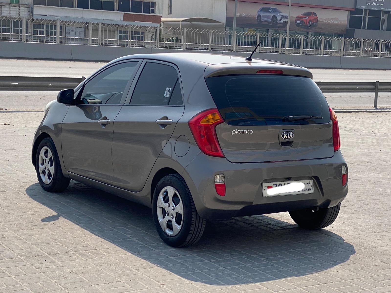 Kia Picanto / 2014 (Grey)