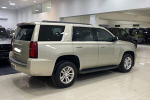 Chevrolet Tahoe LS 2016 (Gold)