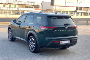 Nissan Pathfinder 2022 (Grey)