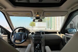 FOR SALE: LAND ROVER LR4 Model: 2010