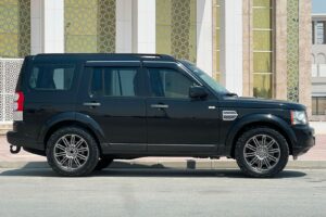FOR SALE: LAND ROVER LR4 Model: 2010