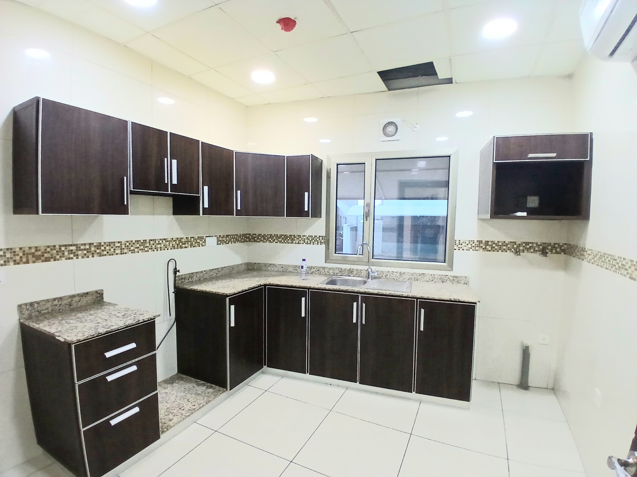 Semi-furnished | Tubli | Maid room | 2 Parking space | Security | Maintenance | Ewa Limit BD30