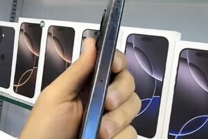 جهاز نظيف وبدون خدوش ومستعمل ٧ شهور ٣٧١١٠٠٧٢